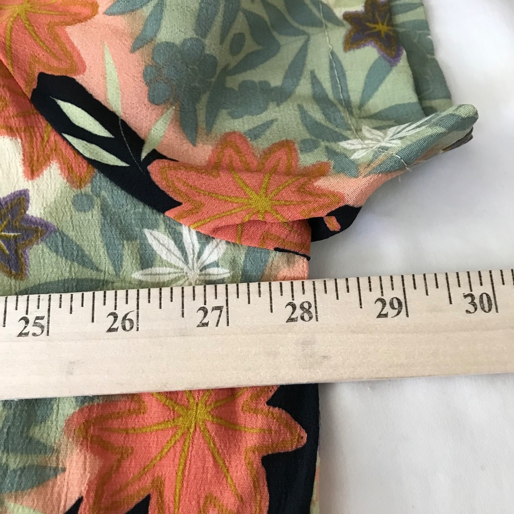 Women's Floral Print Top - Multicolor - Picture 10 of 16